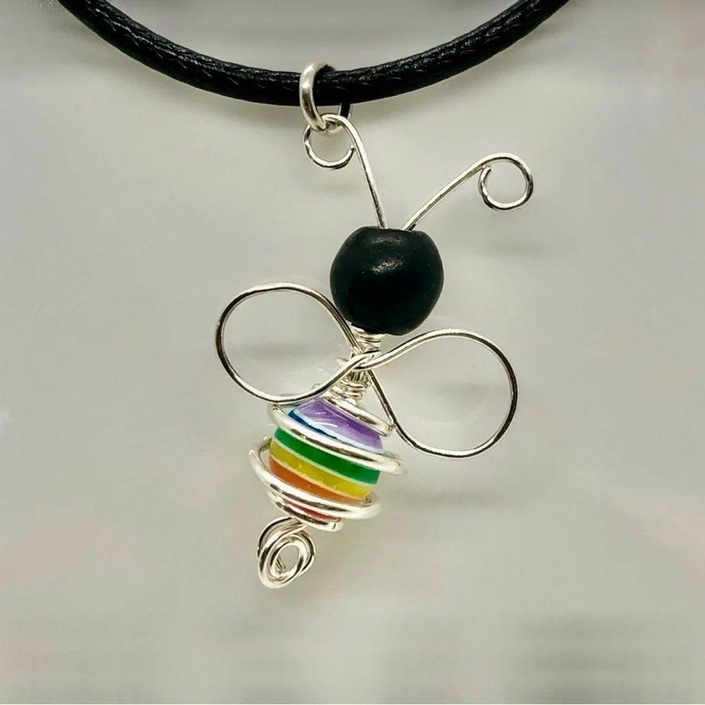 Sterling Silver wrapped Rainbow and Howlite Bead Pendant, Bee Supportive - Picture 5 of 7